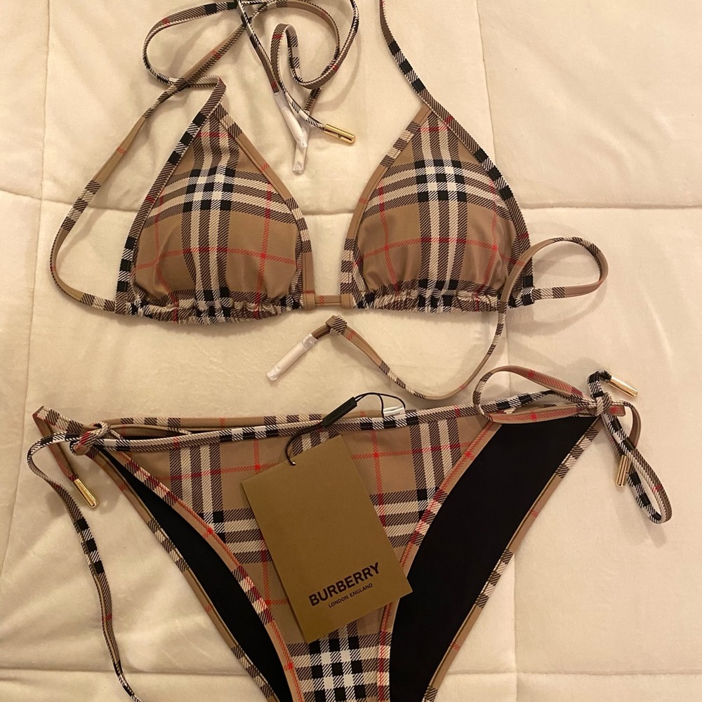 NEW women’s Burberry Archive Checker Bikini Set